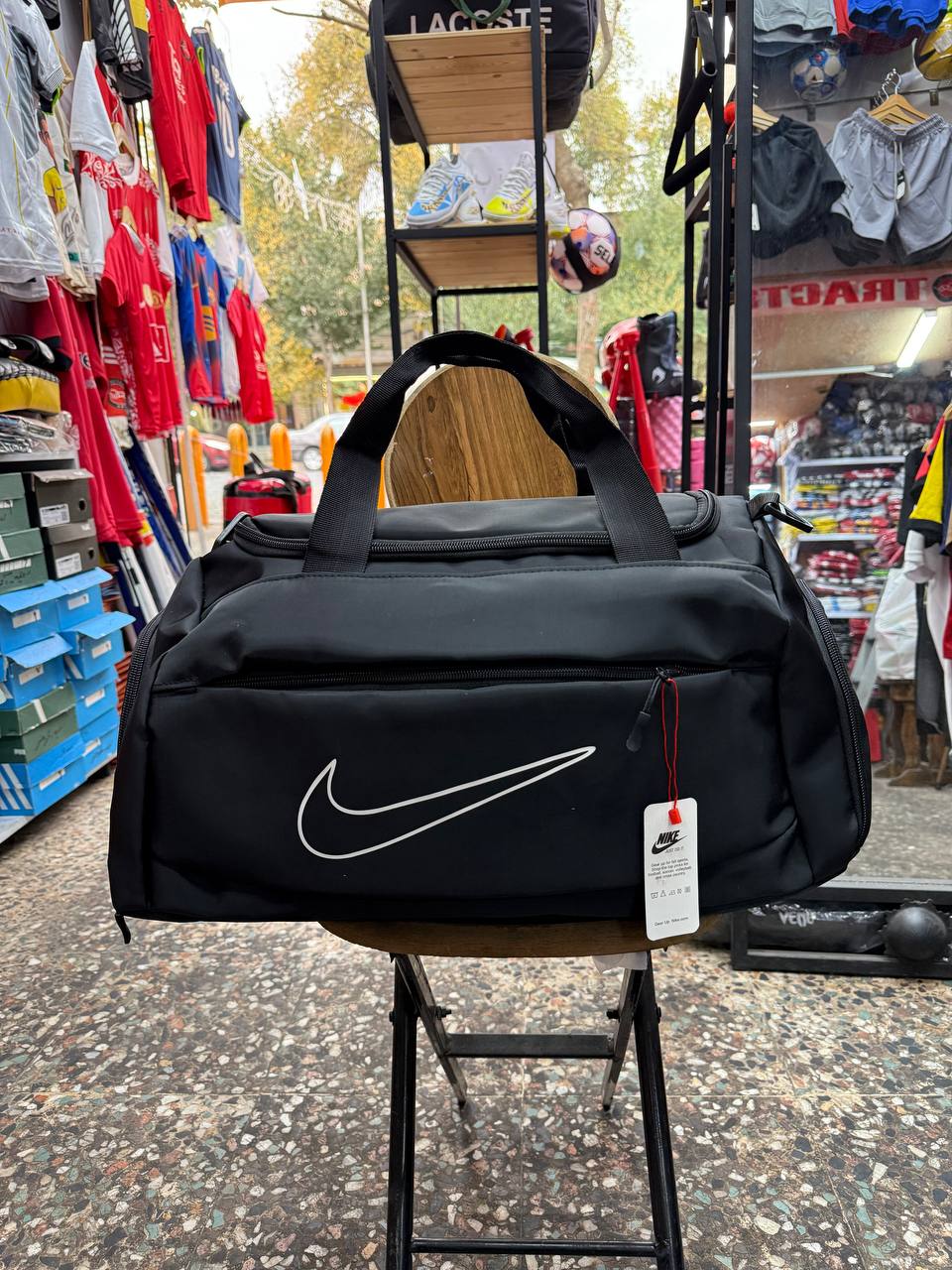 ساک ورزشی نایکی (Nike)