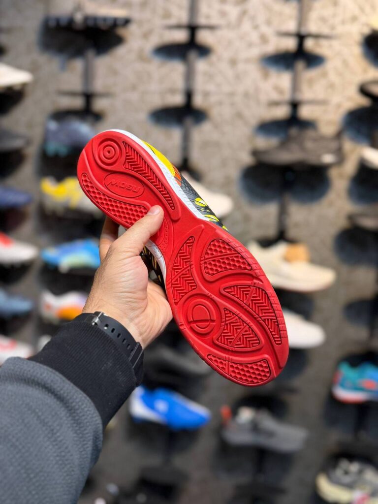 کفش فوتسال موسو مخصوص سالن فوتسال(Mosu)