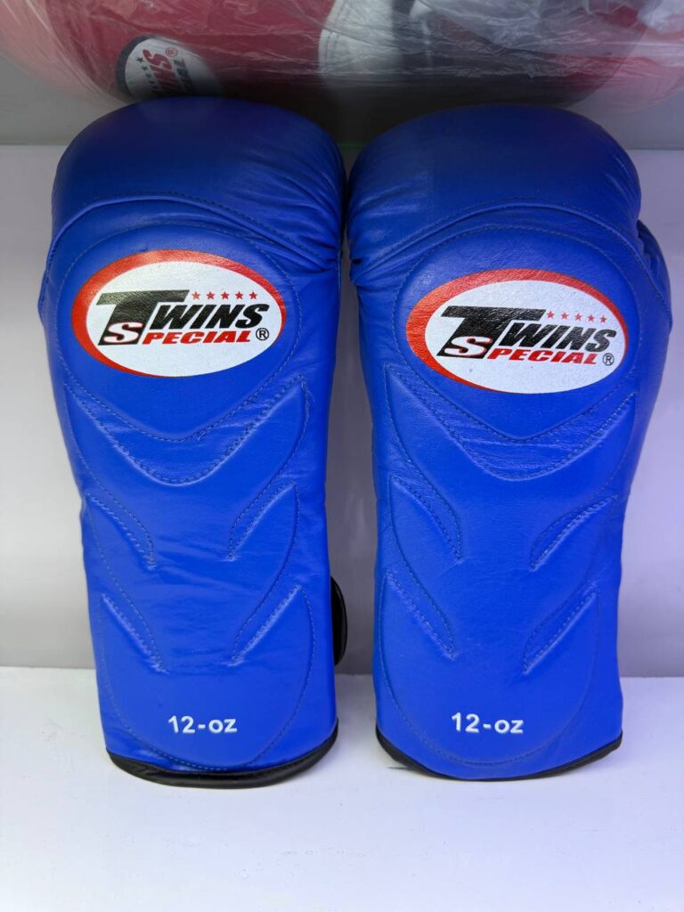 دستکش بوکس آتل دار تمام چرم توینز (Twins)