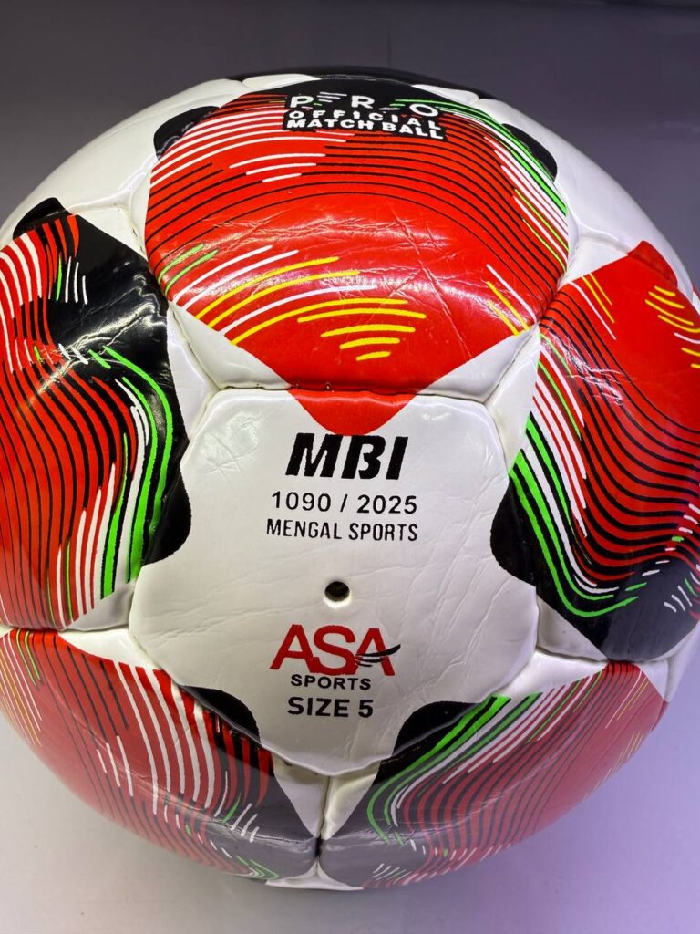 توپ فوتبال چمپیونزلیگ 2025 لیگ قهرمانان اروپا UCL دوختی سایز 5