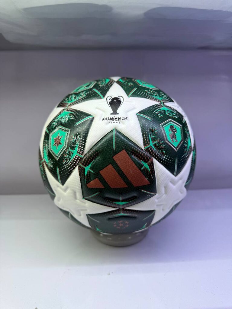 توپ فوتبال چمپیونزلیگ 2025 لیگ قهرمانان اروپا UCL پرسی سایز 5