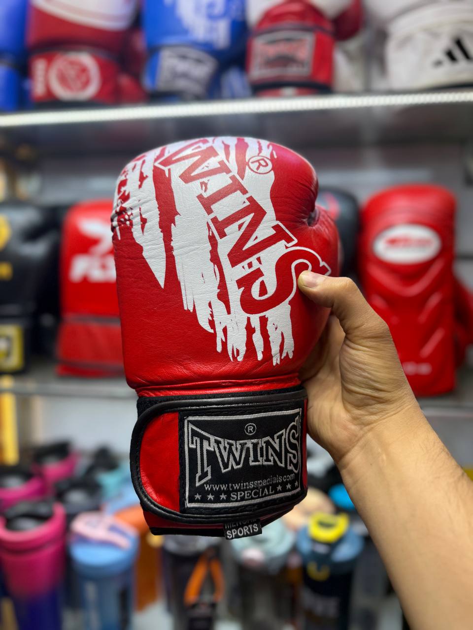 دستکش بوکس تویینز اسپشال مدل super fiter 2026 - 12