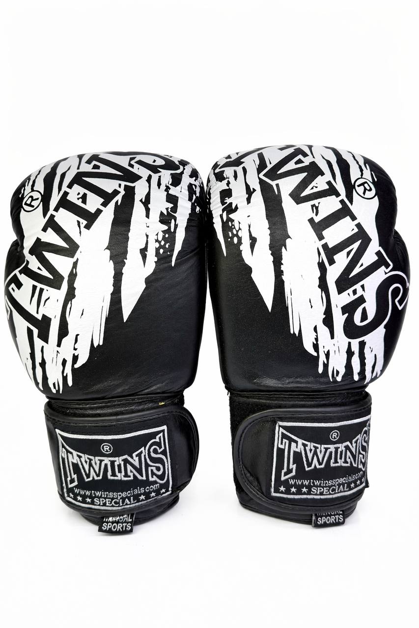 دستکش بوکس تویینز اسپشال مدل super fiter 2026 – 12