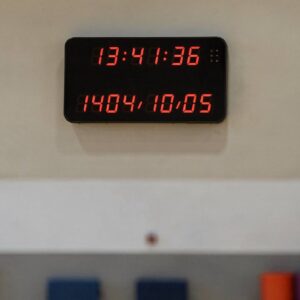 ساعت و تقویم دیجیتالی مخصوص سالن های ورزشی Sport watch